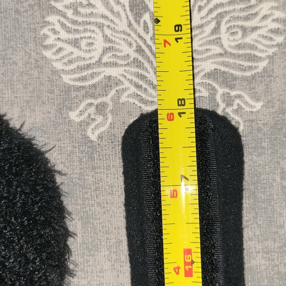 LAST ONE! | NWT | Old Navy Plush Microfleece Pet Spider Halloween Costume | L/XL - Picture 6 of 10